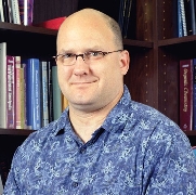 Professor Mitch Smith receives award